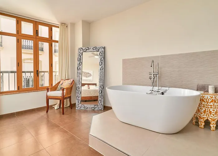 Luxury 1st Floor In アパート ネルハ