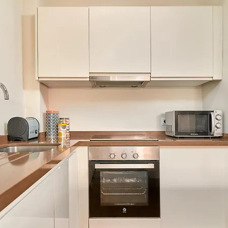 公寓 Luxury 1st Floor In