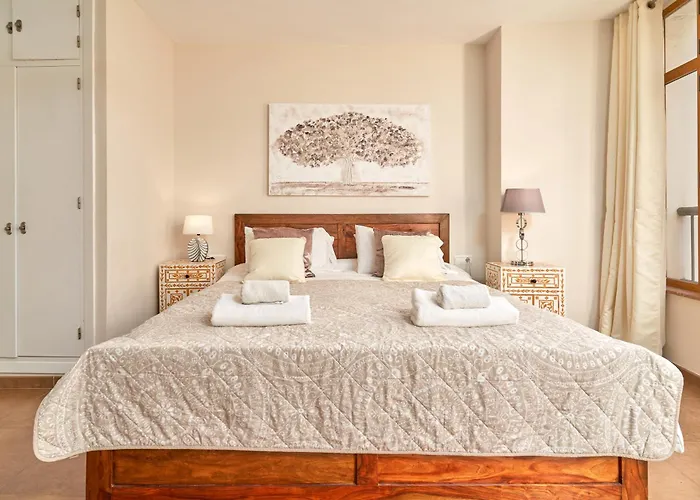 아파트 Luxury 1st Floor In 네르하